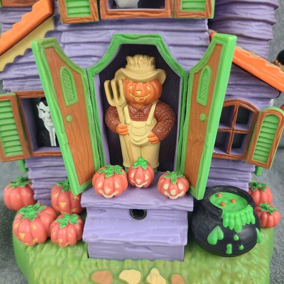 Avon Halloween Haunted House TESTED WORKS No Cord 10 inches Glow in the Dark - Picture 11 of 16